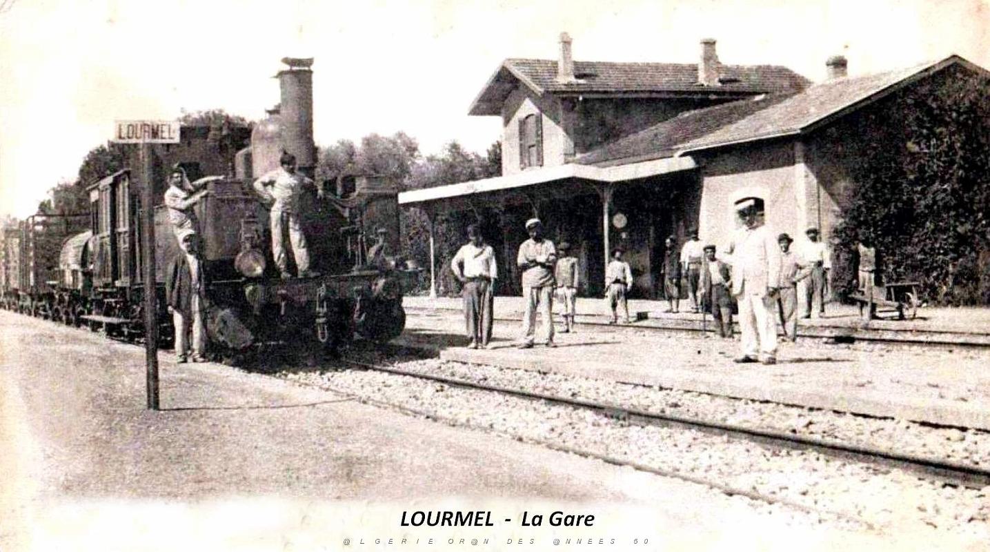 2167- Lourmel - Gare.jpg